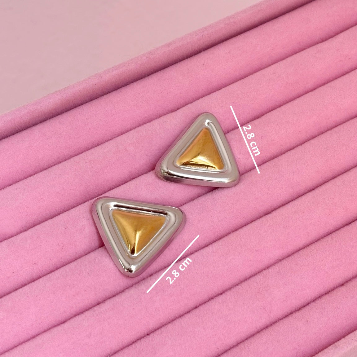 Aretes Trece
