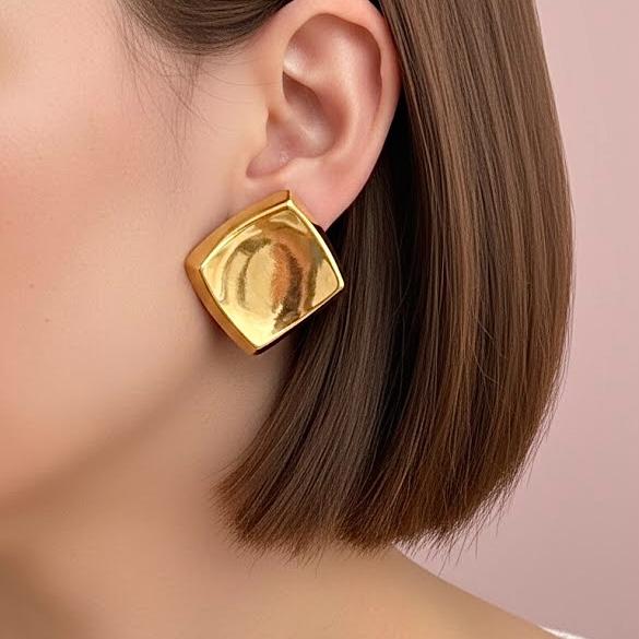 Aretes Mona
