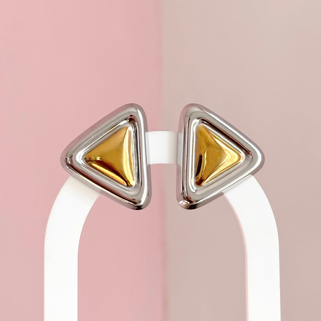 Aretes Trece