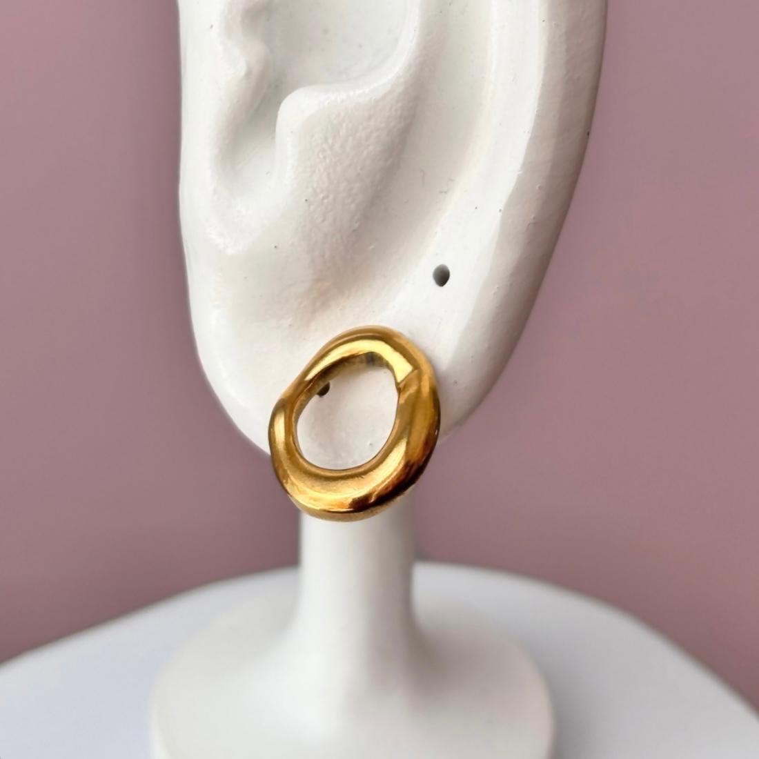 Aretes Isa