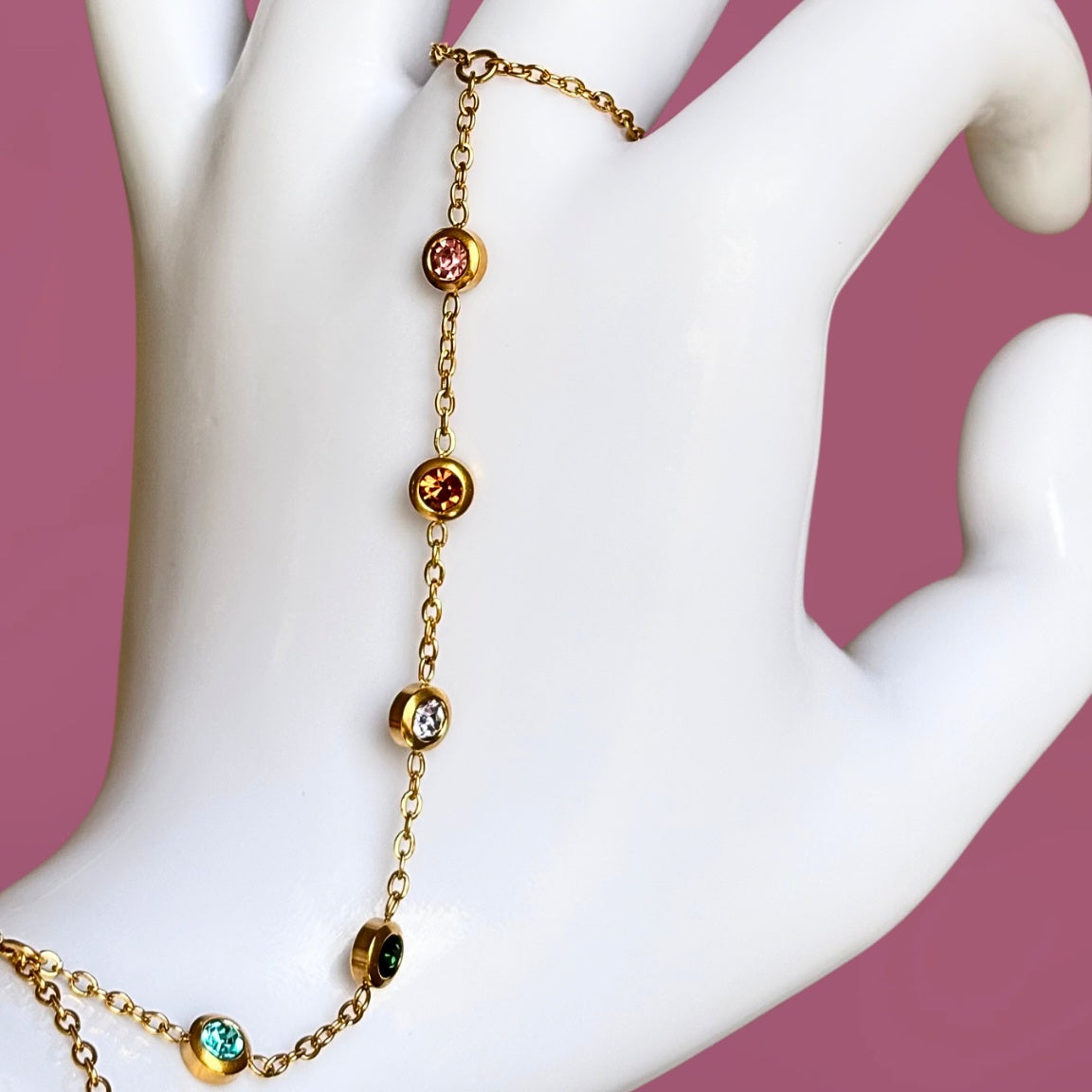 Hand Chain Loreta