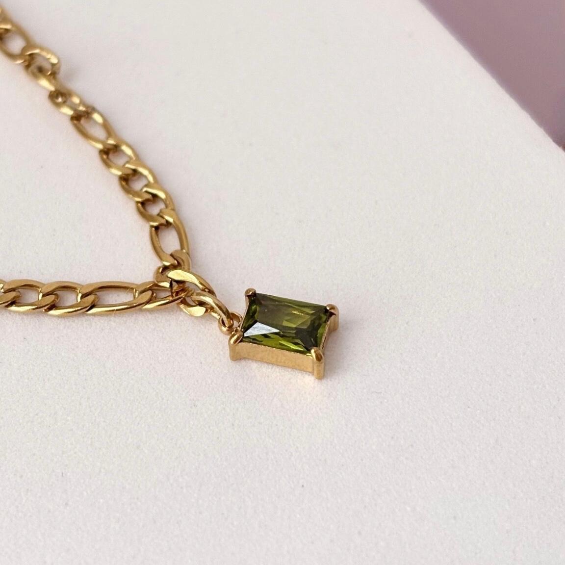 Collar Dina