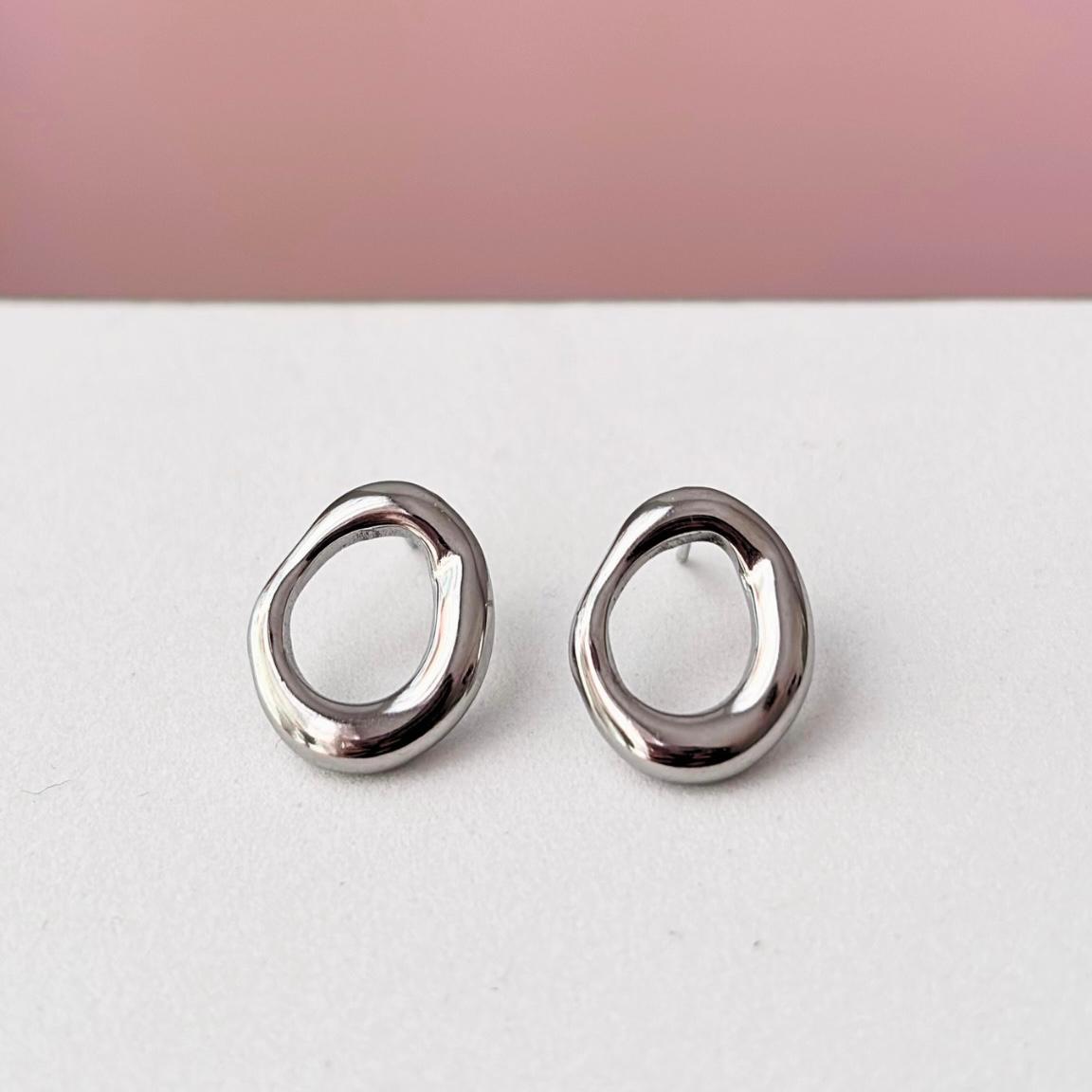 Aretes Isa