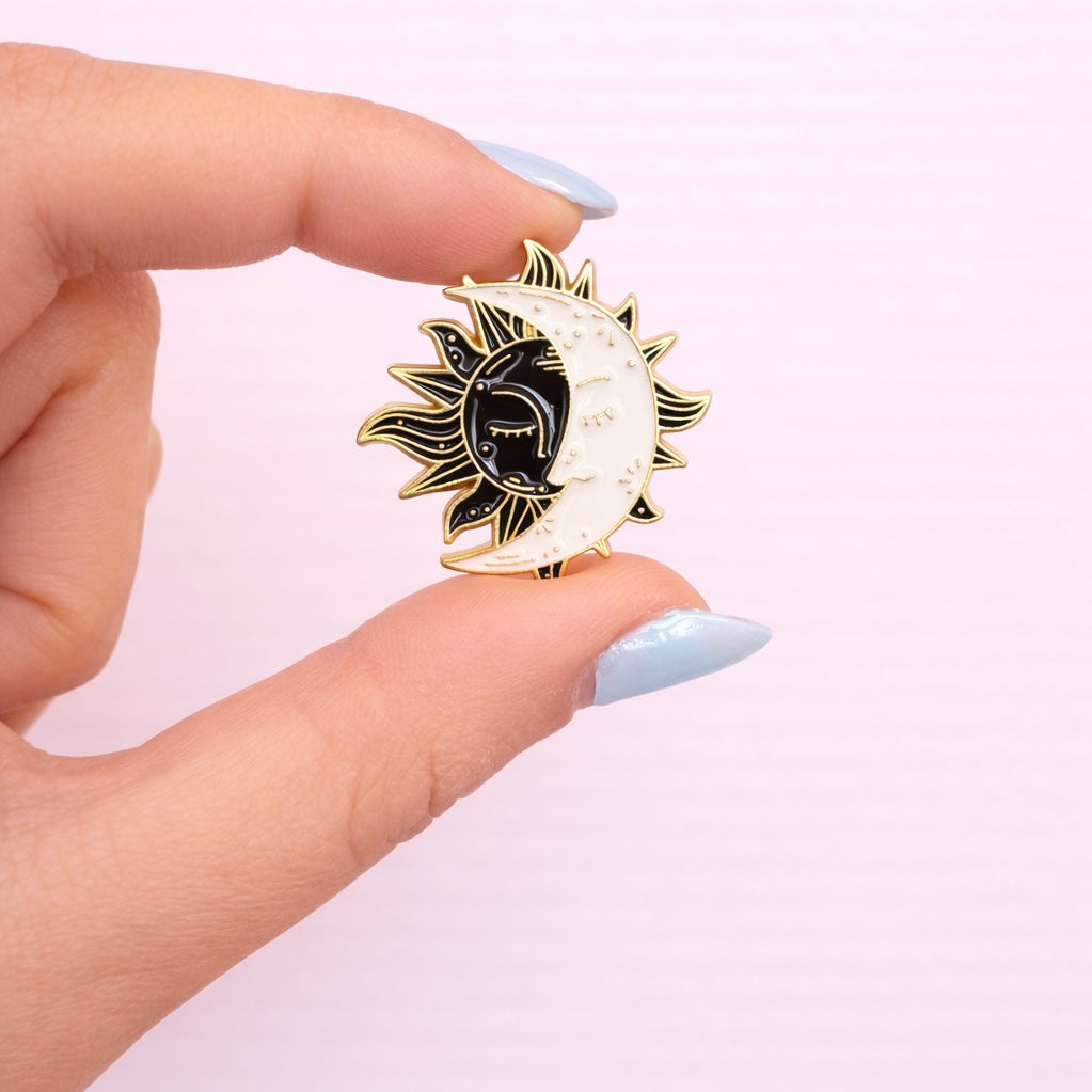Pin Sol y Luna